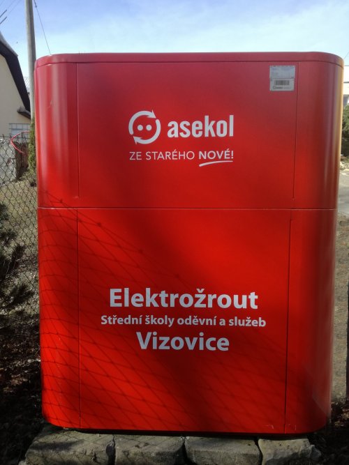 Náš ELEKTROŽROUT