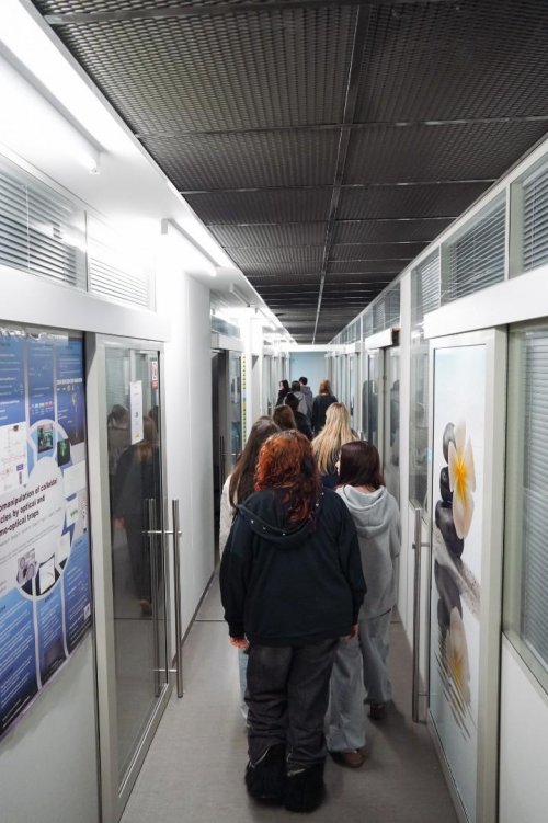 Tematická exkurze: Chemie pro obor kosmetické služby – návštěva UTB 5  