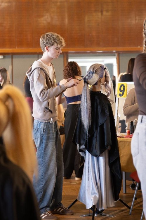 Zlatý úspěch naší kosmetičky 27  