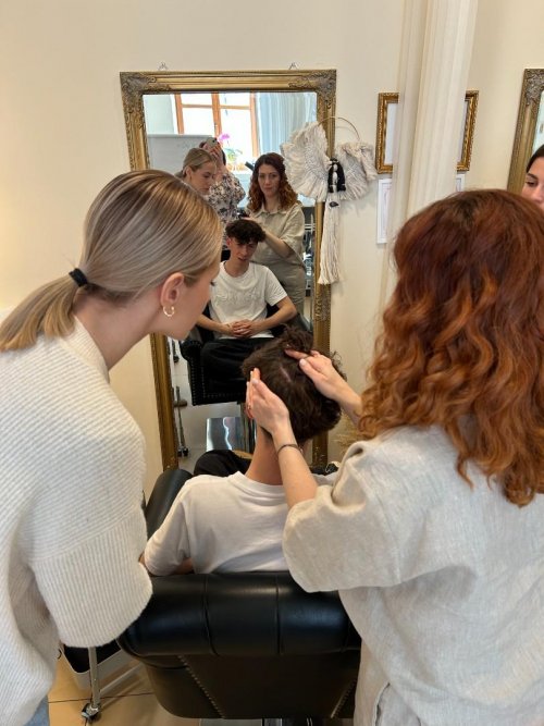 Odborná exkurze - Trichologie v praxi 11  