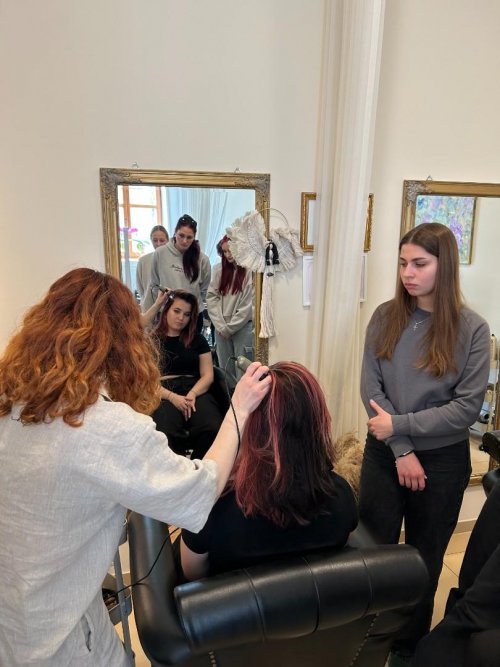 Odborná exkurze - Trichologie v praxi 7  