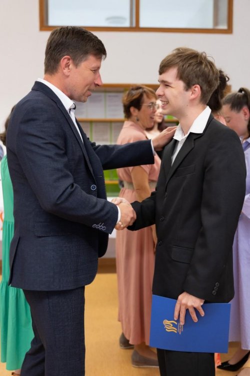MATURITNÍ ZKOUŠKY 2026 10  